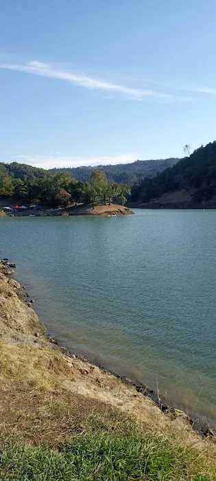 Boat-In Sites (LakeSonoma) Picture 2