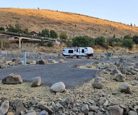 UpRiver RV Park at Imperial River Co.