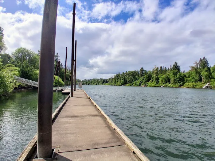 Champoeg Group Camp Sites (Beaver & Blue Heron) Picture 8