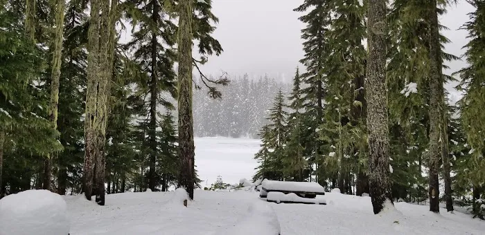 Hideaway Lake Campground Picture 10
