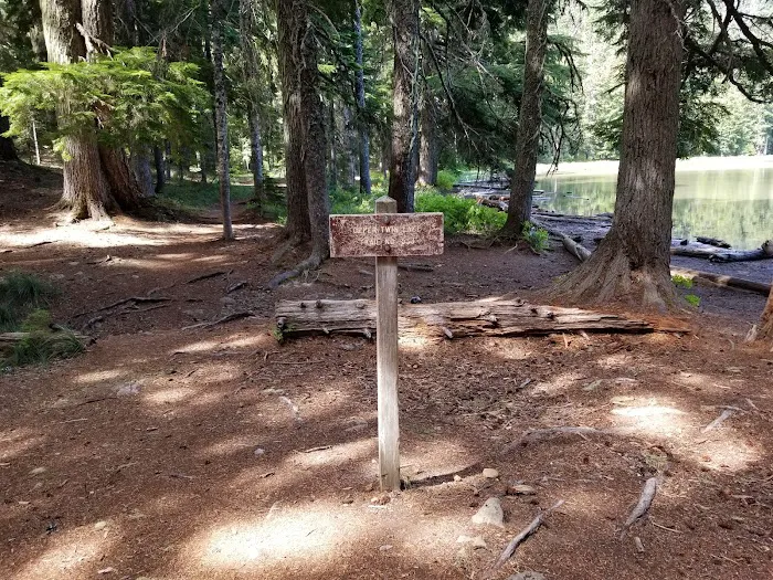 Upper Twin Lake Campground Picture 1