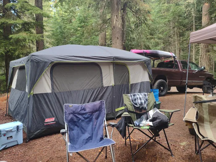 North Arm (Timothy Lake) Campground Picture 5