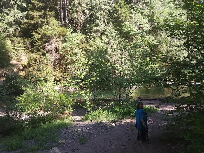 Bagby Hot Springs Campground Picture 2