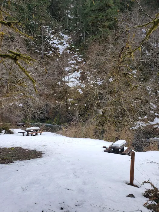 Rocky Bend Campground Picture 3