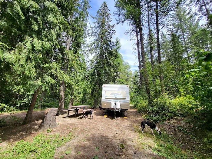 Lake Ellen West Campground Picture 4