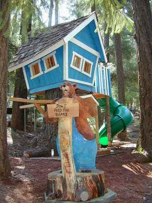Pinewood Cove Resort Picture 5