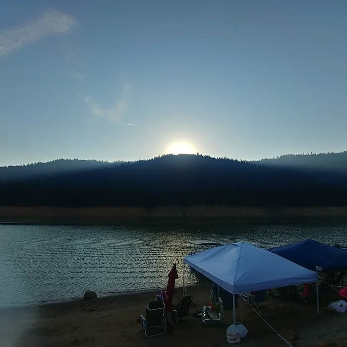 Hayward Flat Campground Picture 8