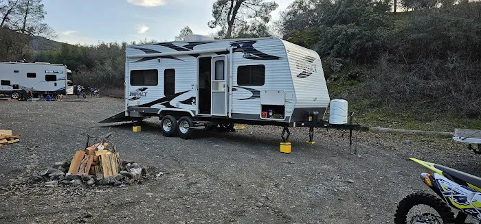 Davis Flat Campground Picture 7
