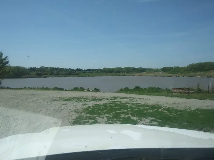 Bear Creek Reservoir Parking Picture 9