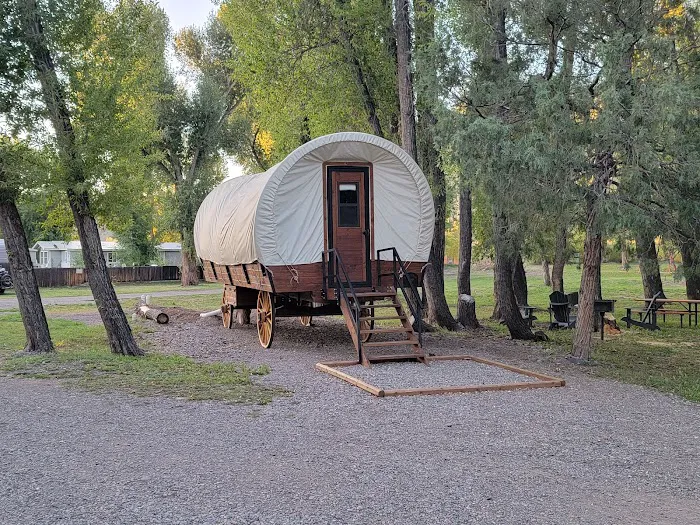 Silver Thread Basecamp Picture 8
