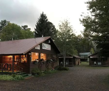 Grandview Cabins & RV Resort