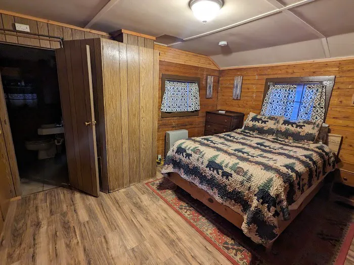 Grandview Cabins & RV Resort Picture 4