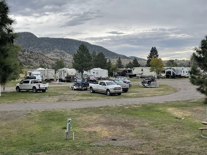 Grandview Cabins & RV Resort Picture 3