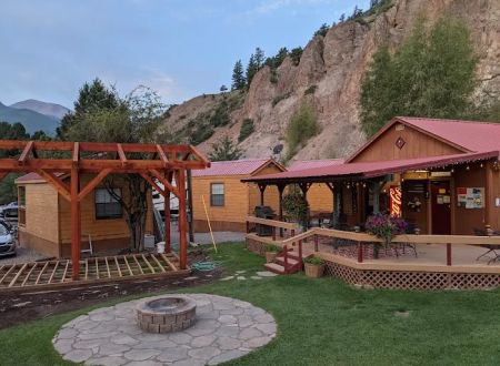 Elkhorn RV Resort & Cabins
