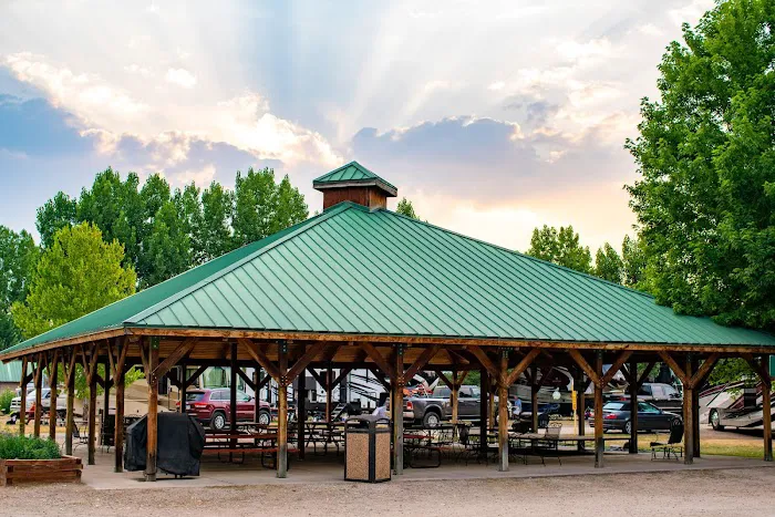 Fort Collins / Lakeside KOA Holiday Picture 1