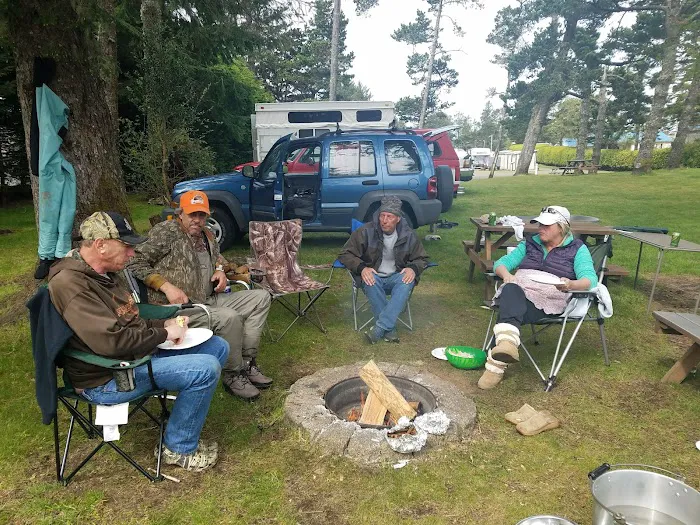 Evergreen Court & RV Park Picture 9