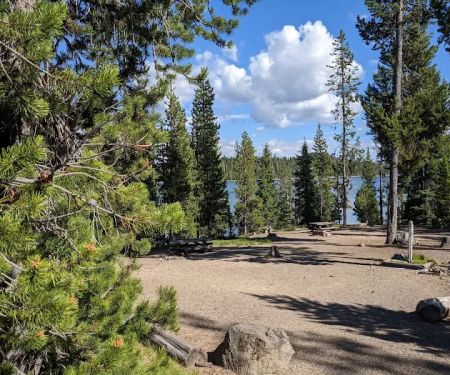 Elk Lake Campground