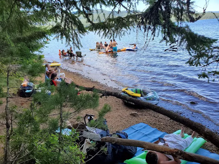 The Cove (Timothy Lake) Day-Use Picture 2