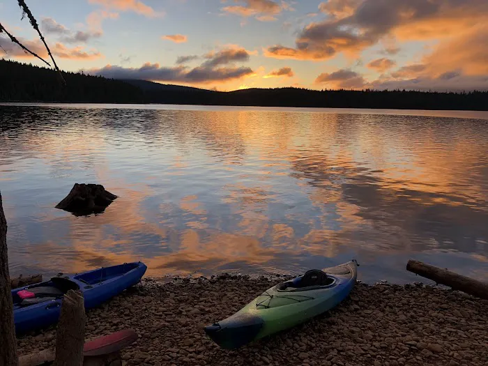Meditation Point (Timothy Lake) Campground Picture 2