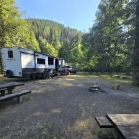 Santiam Flats Campground ico