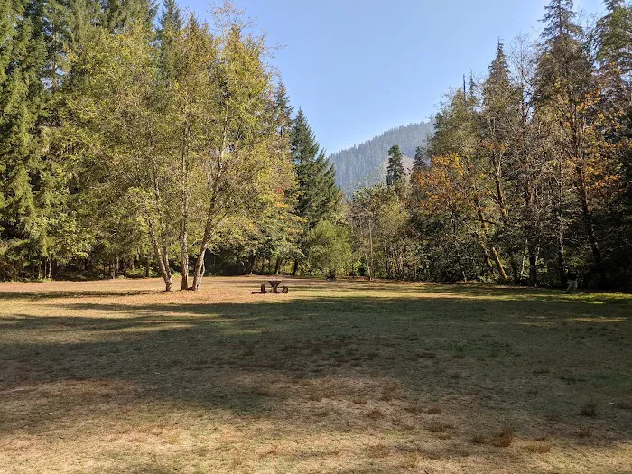 OLD MINERS MEADOW GROUP USE Picture 8