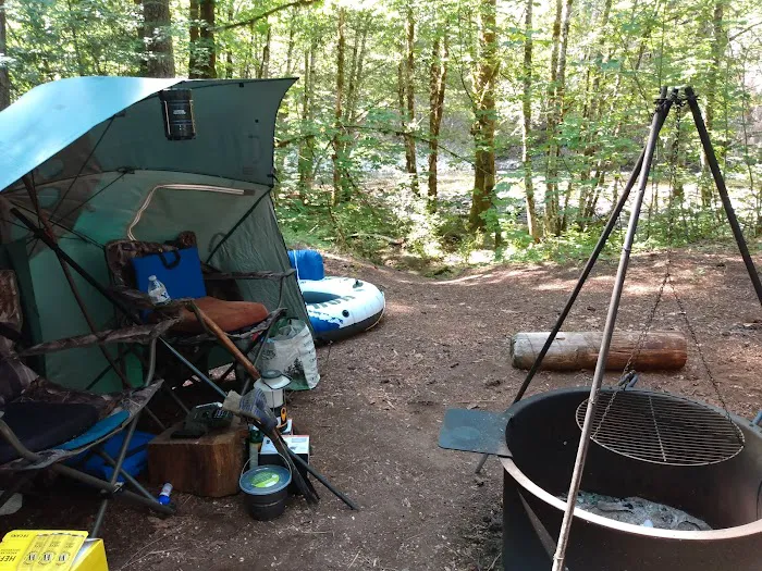 Breitenbush Campground Picture 9