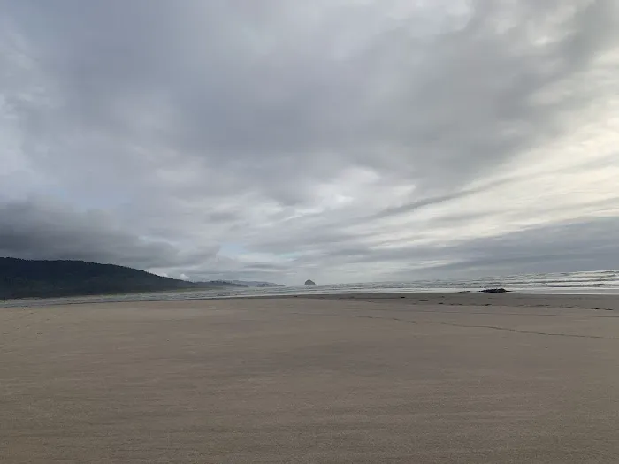 Sandbeach Campground Picture 6