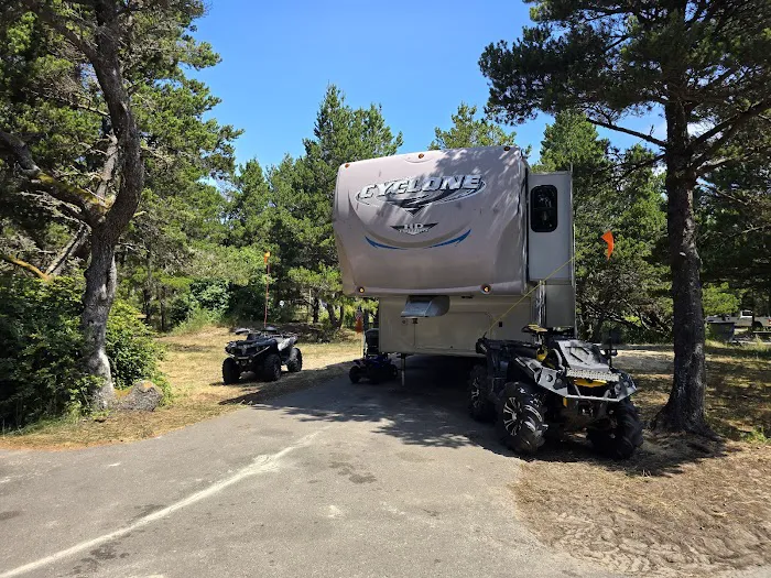 Sandbeach Campground Picture 4