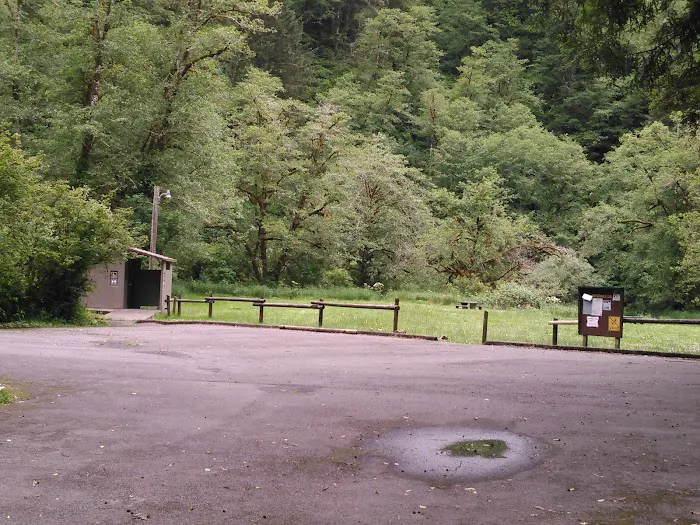 Castle Rock Campground Picture 10