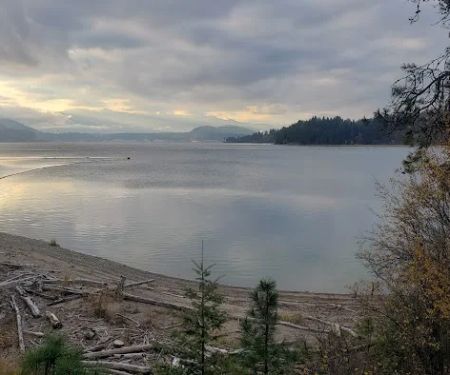 Kamloops Island Campground