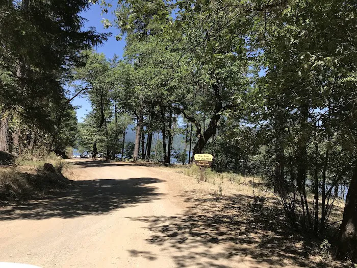 Pine Point Picnic Picture 3