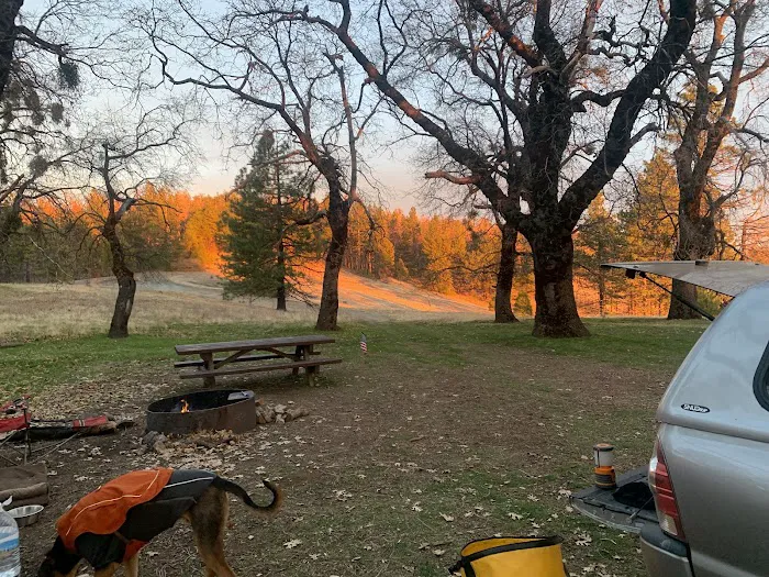 Summit Springs Campground Picture 9