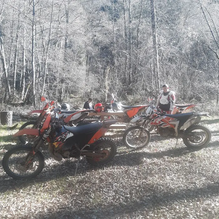 Bear Creek Campground Picture 10