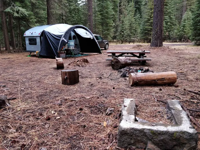 Harris Spring Campground Picture 2