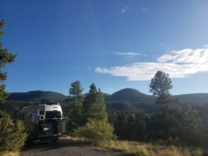 Highway Springs Campground Picture 9