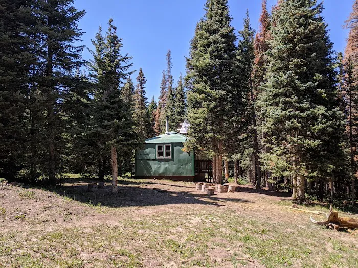 Ridgway Hut Picture 2