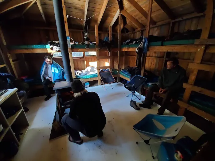 Ridgway Hut Picture 5