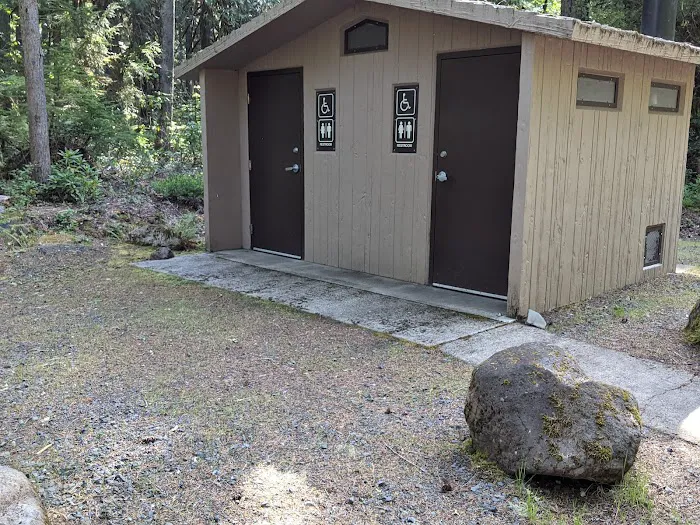 Whispering Falls Campground Picture 10