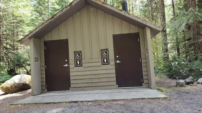 Riverside at Detroit Campground Picture 7