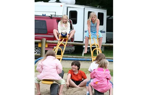 Lincoln City KOA Holiday Picture 2