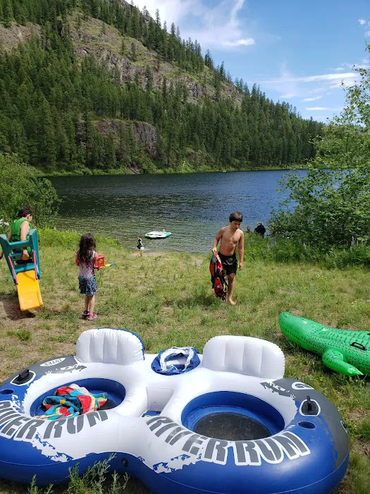 Pierre Lake Campground Picture 3