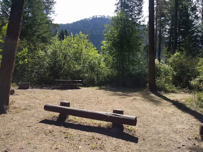 Pierre Lake Campground Picture 6