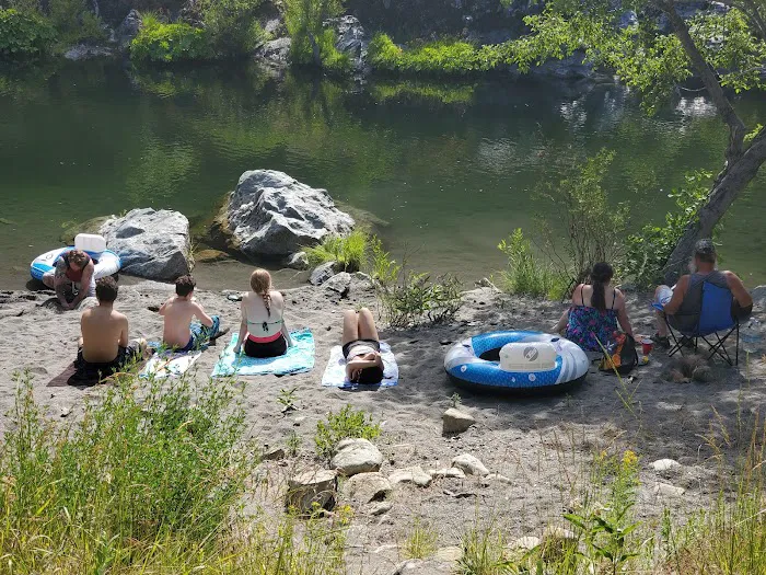Hells Gate Campground Picture 5