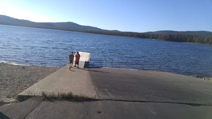 Medicine Lake Boating Site Picture 1