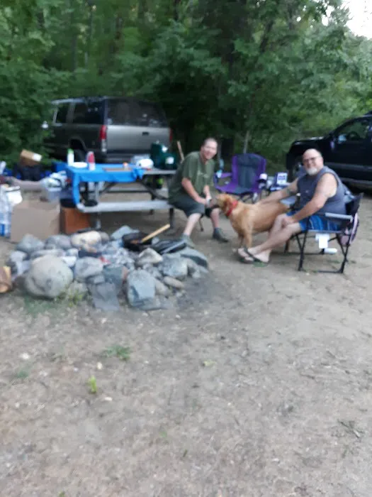 Coffee Creek Campground & RV Park Picture 5