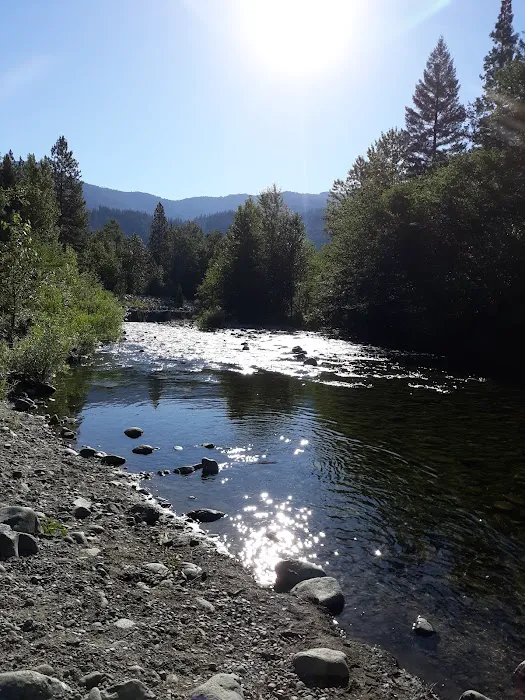Coffee Creek Campground & RV Park Picture 3
