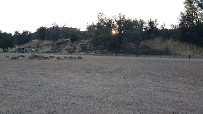 Navajo Flat Campground Picture 6