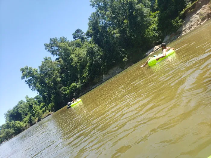 Canoe and Trail Sweetwater Tubing Picture 2