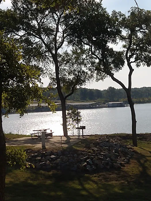 Hugo Lake Campground Picture 10