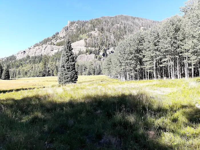 Williams Creek Trailhead Picture 1